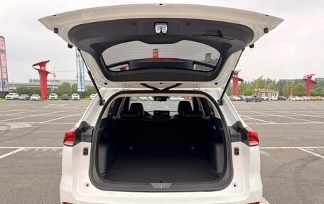 Haval H6, 2022 год, 1 025 000 рублей, 18 фотография