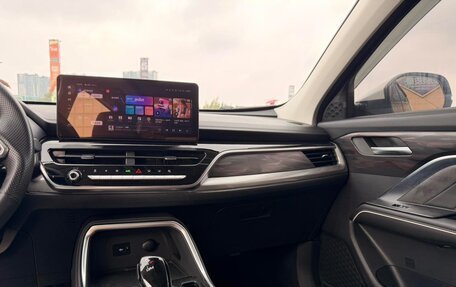 Haval H6, 2022 год, 1 025 000 рублей, 13 фотография
