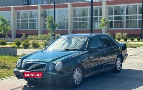 Mercedes-Benz E-Класс, 1996 год, 220 000 рублей, 7 фотография