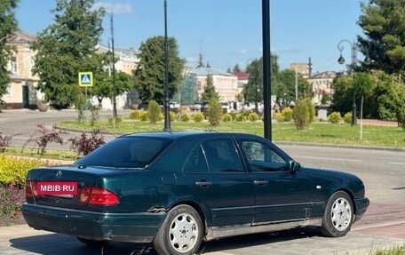 Mercedes-Benz E-Класс, 1996 год, 220 000 рублей, 6 фотография