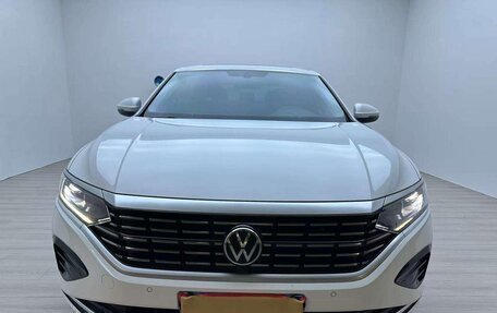 Volkswagen Passat B8 рестайлинг, 2023 год, 1 680 000 рублей, 2 фотография