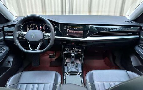 Volkswagen Passat B8 рестайлинг, 2023 год, 1 680 000 рублей, 7 фотография
