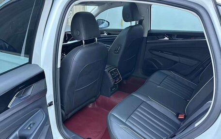 Volkswagen Passat B8 рестайлинг, 2023 год, 1 680 000 рублей, 9 фотография