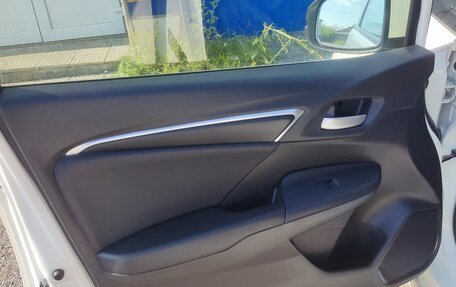 Honda Fit III, 2014 год, 1 100 000 рублей, 11 фотография
