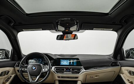 BMW 3 серия, 2020 год, 2 970 000 рублей, 9 фотография