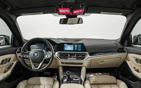 BMW 3 серия, 2020 год, 2 970 000 рублей, 10 фотография