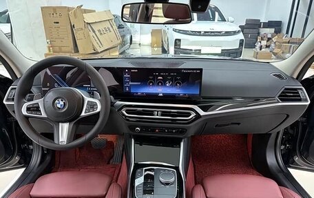 BMW 3 серия, 2023 год, 2 960 000 рублей, 8 фотография
