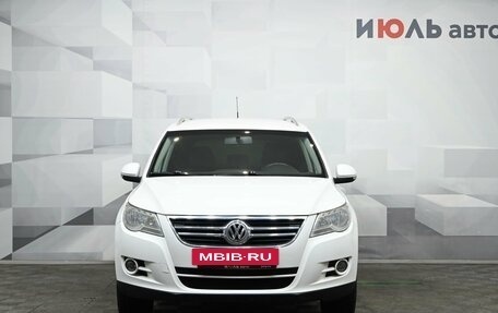 Volkswagen Tiguan I, 2010 год, 1 050 000 рублей, 2 фотография