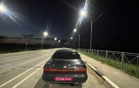 Toyota Vista, 1992 год, 165 000 рублей, 1 фотография