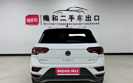 Volkswagen T-Roc I, 2022 год, 1 640 000 рублей, 6 фотография
