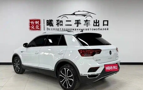 Volkswagen T-Roc I, 2022 год, 1 640 000 рублей, 5 фотография