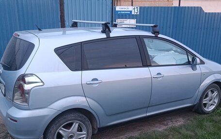 Toyota Corolla Verso I, 2005 год, 749 000 рублей, 4 фотография