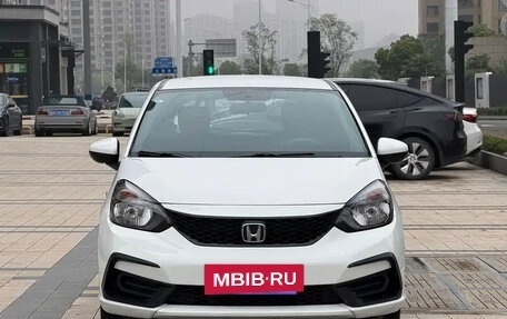 Honda Fit, 2023 год, 1 010 000 рублей, 2 фотография