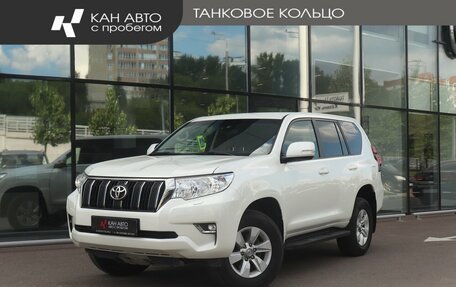 Toyota Land Cruiser Prado 150 рестайлинг 2, 2019 год, 4 423 000 рублей, 1 фотография