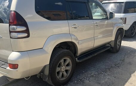 Toyota Land Cruiser Prado 120 рестайлинг, 2008 год, 2 300 000 рублей, 4 фотография