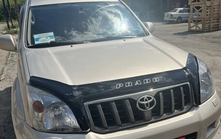 Toyota Land Cruiser Prado 120 рестайлинг, 2008 год, 2 300 000 рублей, 5 фотография
