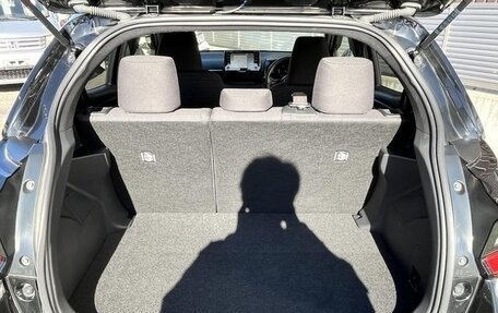 Toyota Yaris, 2022 год, 850 000 рублей, 14 фотография