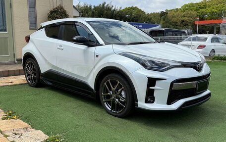 Toyota C-HR I рестайлинг, 2021 год, 1 536 000 рублей, 7 фотография