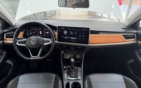 Volkswagen Bora, 2022 год, 1 410 000 рублей, 9 фотография