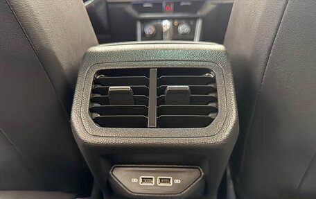 Volkswagen Bora, 2022 год, 1 410 000 рублей, 20 фотография