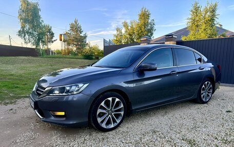 Honda Accord IX рестайлинг, 2013 год, 1 600 000 рублей, 4 фотография