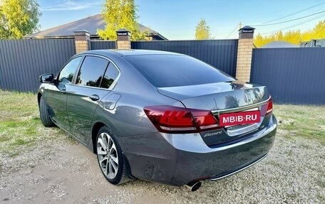 Honda Accord IX рестайлинг, 2013 год, 1 600 000 рублей, 8 фотография