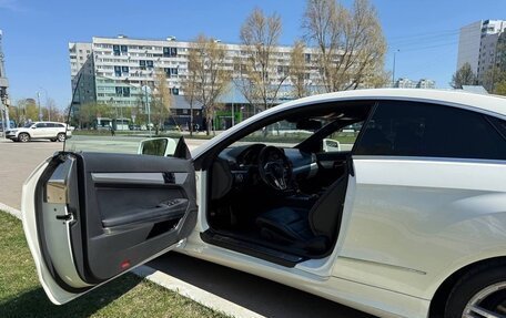 Mercedes-Benz E-Класс, 2011 год, 1 200 000 рублей, 5 фотография