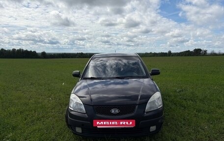 KIA Rio II, 2007 год, 395 000 рублей, 2 фотография