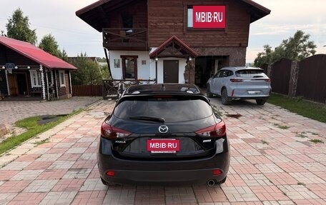 Mazda Axela, 2015 год, 1 350 000 рублей, 2 фотография
