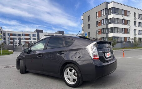 Toyota Prius, 2009 год, 1 000 000 рублей, 7 фотография