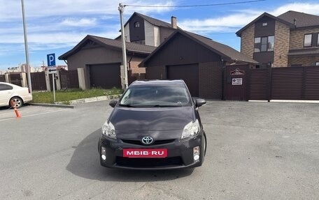 Toyota Prius, 2009 год, 1 000 000 рублей, 2 фотография