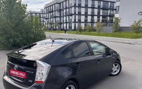Toyota Prius, 2009 год, 1 000 000 рублей, 4 фотография