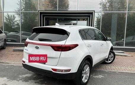 KIA Sportage IV рестайлинг, 2018 год, 1 950 000 рублей, 8 фотография