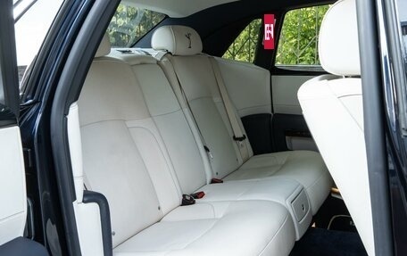 Rolls-Royce Ghost I, 2013 год, 15 750 000 рублей, 16 фотография
