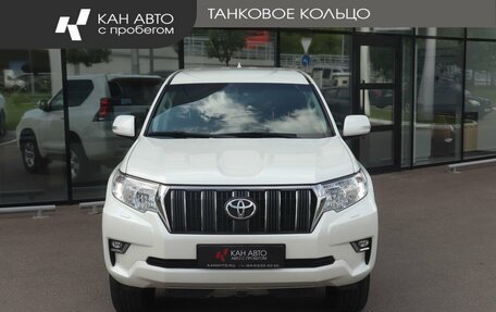Toyota Land Cruiser Prado 150 рестайлинг 2, 2019 год, 4 423 000 рублей, 2 фотография