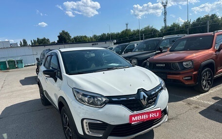 Renault Kaptur I рестайлинг, 2020 год, 1 562 000 рублей, 4 фотография