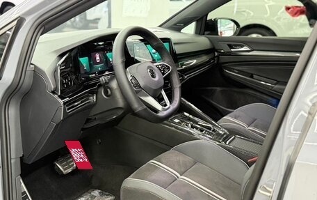 Volkswagen Golf VIII, 2023 год, 1 690 000 рублей, 8 фотография