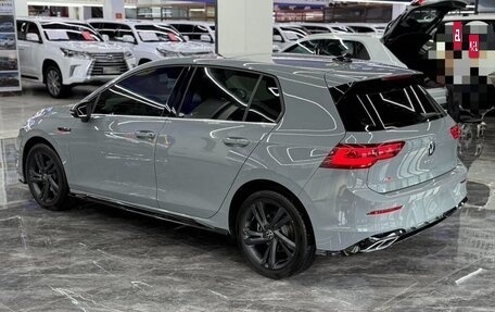 Volkswagen Golf VIII, 2023 год, 1 690 000 рублей, 5 фотография