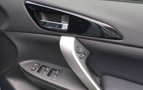 Mitsubishi Eclipse Cross, 2023 год, 1 737 000 рублей, 15 фотография