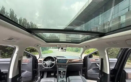 Volkswagen Tharu, 2022 год, 1 680 300 рублей, 9 фотография