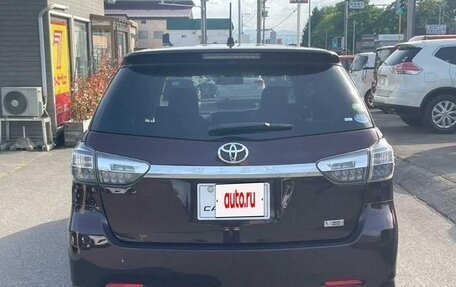 Toyota Wish II, 2015 год, 990 000 рублей, 6 фотография