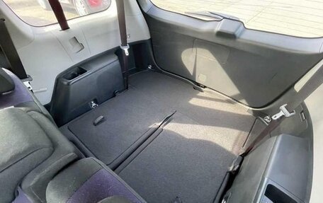 Toyota Wish II, 2015 год, 990 000 рублей, 20 фотография