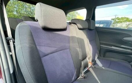 Toyota Wish II, 2015 год, 990 000 рублей, 14 фотография