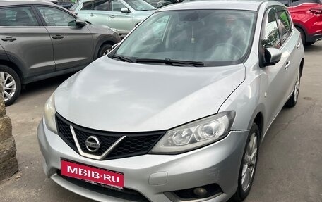 Nissan Tiida, 2015 год, 855 000 рублей, 1 фотография