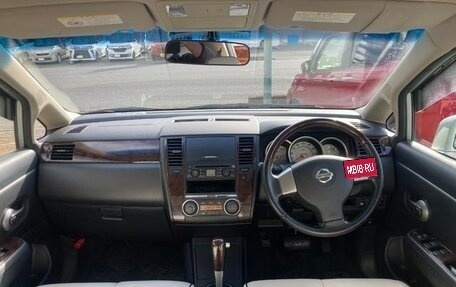 Nissan Tiida, 2011 год, 640 000 рублей, 13 фотография
