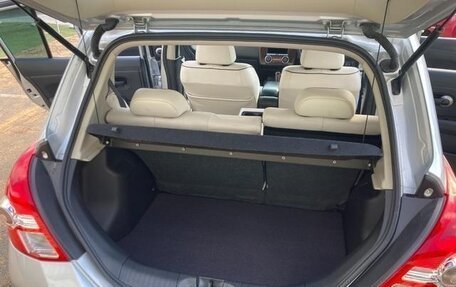 Nissan Tiida, 2011 год, 640 000 рублей, 22 фотография