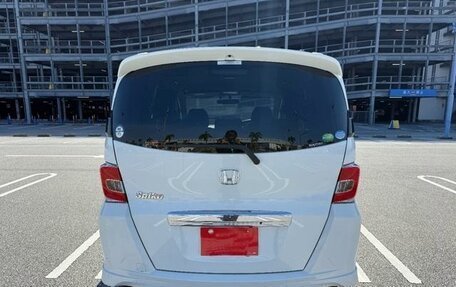 Honda Freed I, 2015 год, 864 000 рублей, 4 фотография