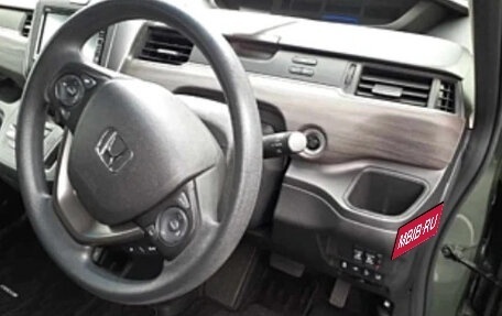 Honda Freed II, 2023 год, 1 550 000 рублей, 3 фотография