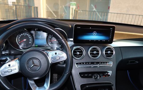 Mercedes-Benz C-Класс, 2018 год, 2 900 000 рублей, 13 фотография