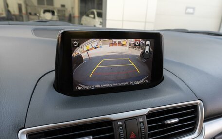 Mazda 3, 2018 год, 1 549 000 рублей, 18 фотография